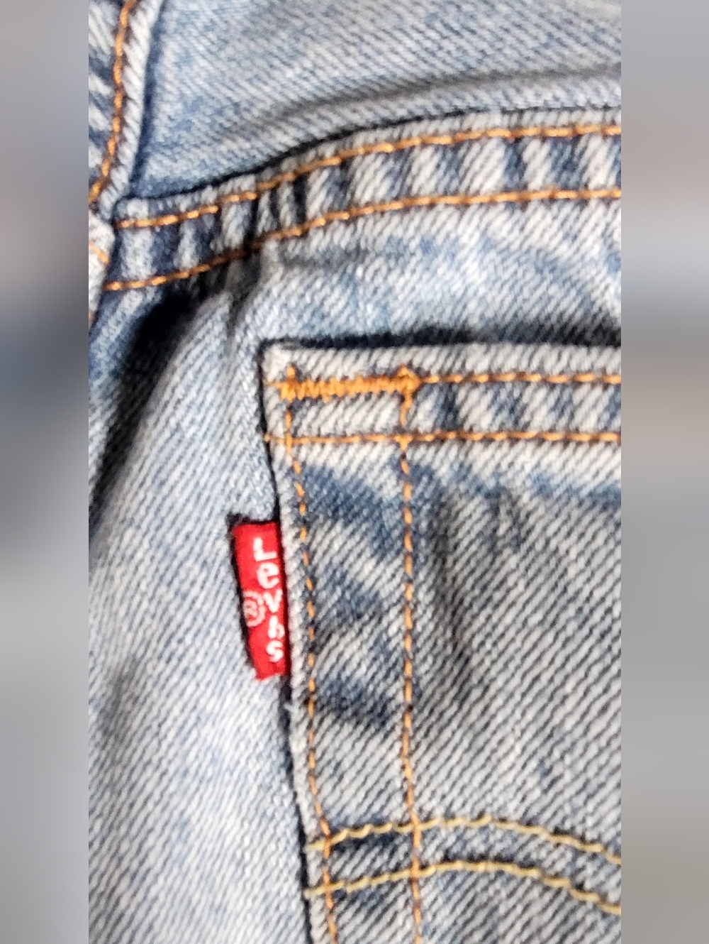 Levi's 501 Distressed Straight Leg Jeans Light Wash Mid Rise Vintage Size 24 - Picture 4 of 12